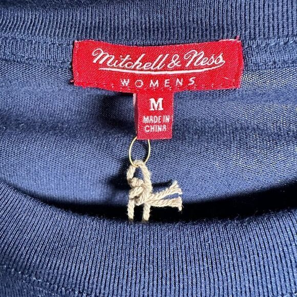 NWT Mitchell & Ness Kansas City Sporting Soccer Club Long Sleeve Crop Top - XL - Picture 3 of 8